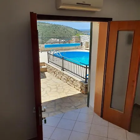 Kuca Za Odmor Willa Rogoznica (Sibenik-Knin)