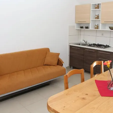 Kuca Za Odmor Rogoznica (Sibenik-Knin)