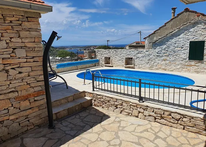 Kuca Za Odmor * Rogoznica (Sibenik-Knin)